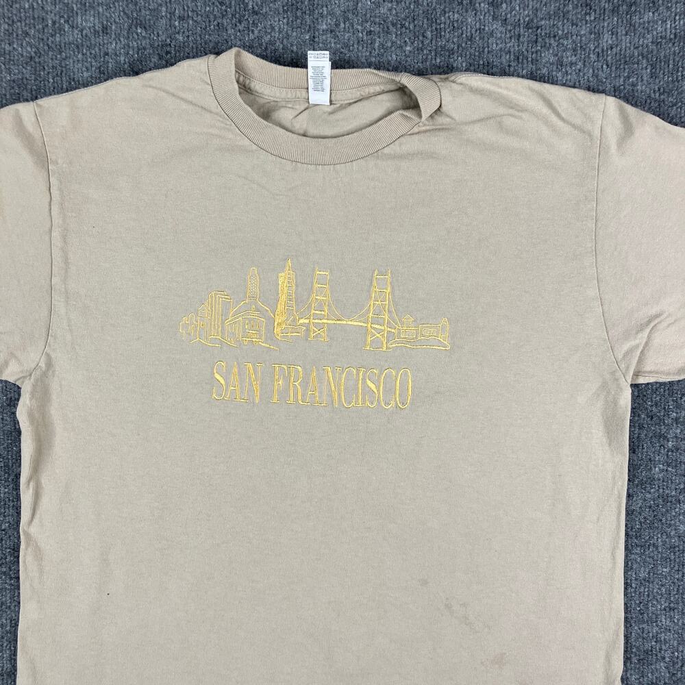 Alstyle San Francisco T-Shirt Men's‎ Medium Beige Graphic Skyline Short Sleeve